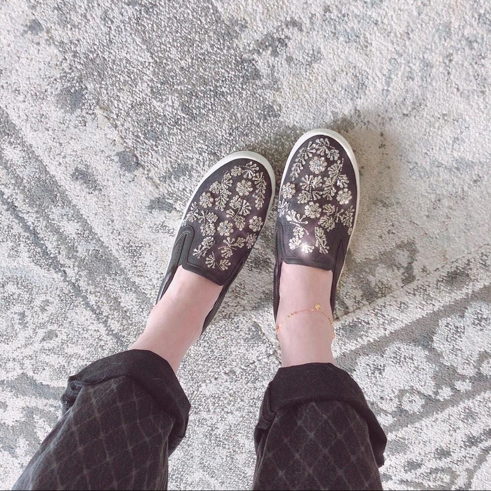 👑Christian Dior👑 Embellished Sneakers - Picture 2 of 5